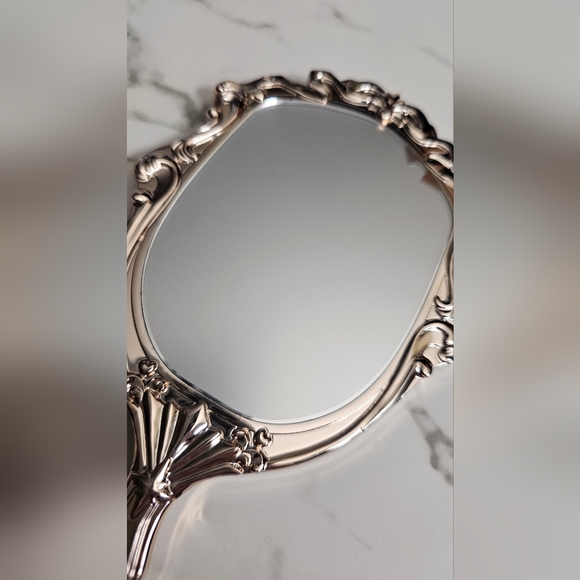 Flower knows strawberry roccoco hand mirror pink new New no box - Picture 4 of 4